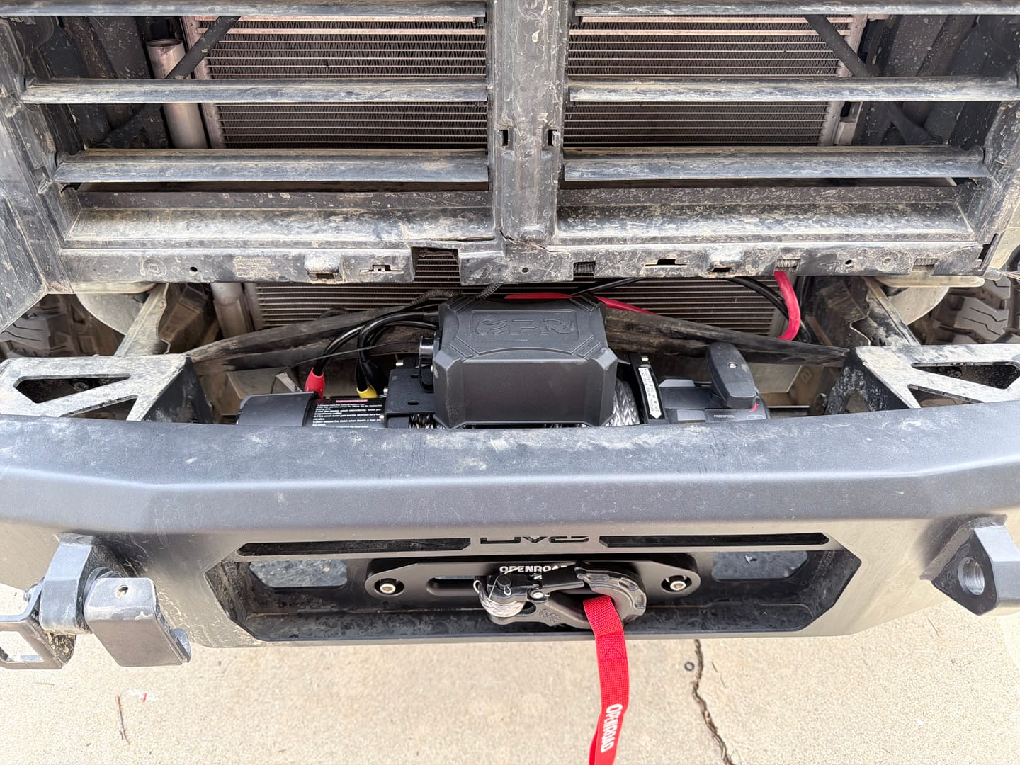 Customer photo review of OPENROAD 4''x8' Break Strength 30,000 lbs Tree Saver Strap