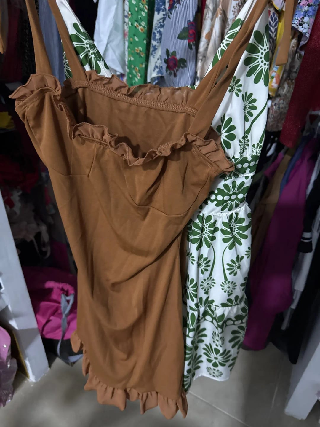 Customer photo review of Robe Clara – Mini robe à volants et col carré
