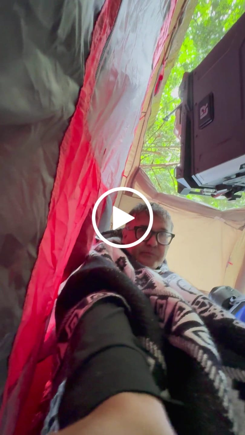 Customer video review of MotoTent