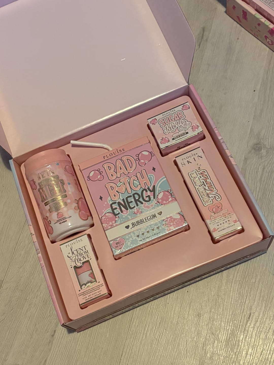 Customer photo review of What A Treat Bundle