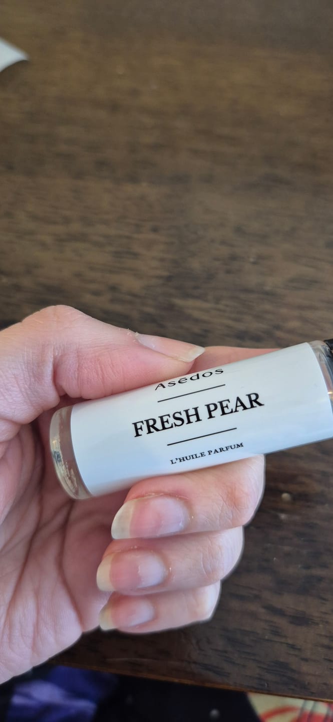 Customer photo review of FRESH PEAR PERFUME OIL