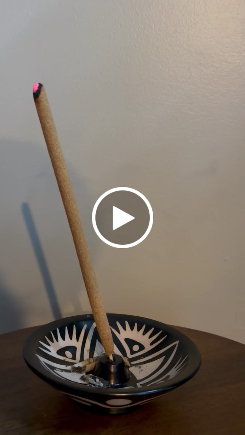 Customer video review of Palo Santo Hand-Rolled Incense Sticks | 100% Wild Peruvian Palo Santo