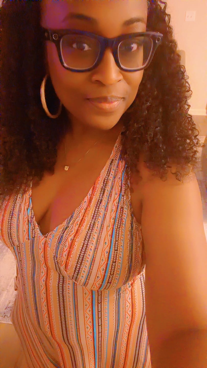 Customer photo review of Ywigs Burmese Water Curly Human Crochet Hair