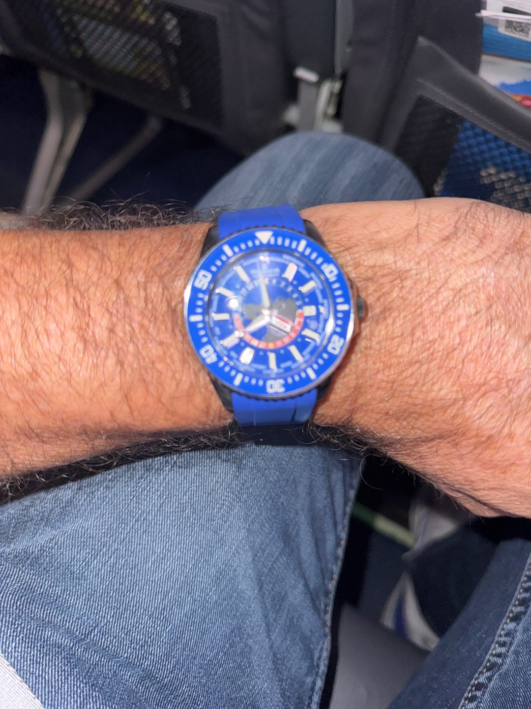 Customer photo review of Oceaneva WorldTime 6000m Automatic Grade 5 Titanium GMT Watch Blue