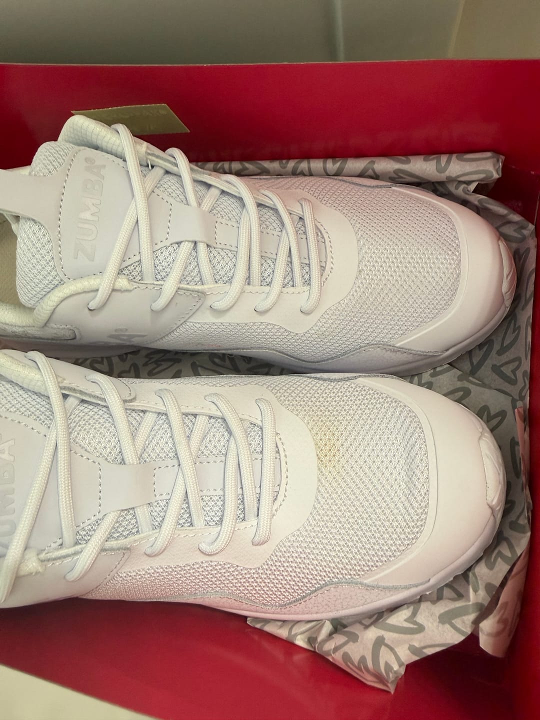Customer photo review of Zumba Air Classic 2.0 - White/White