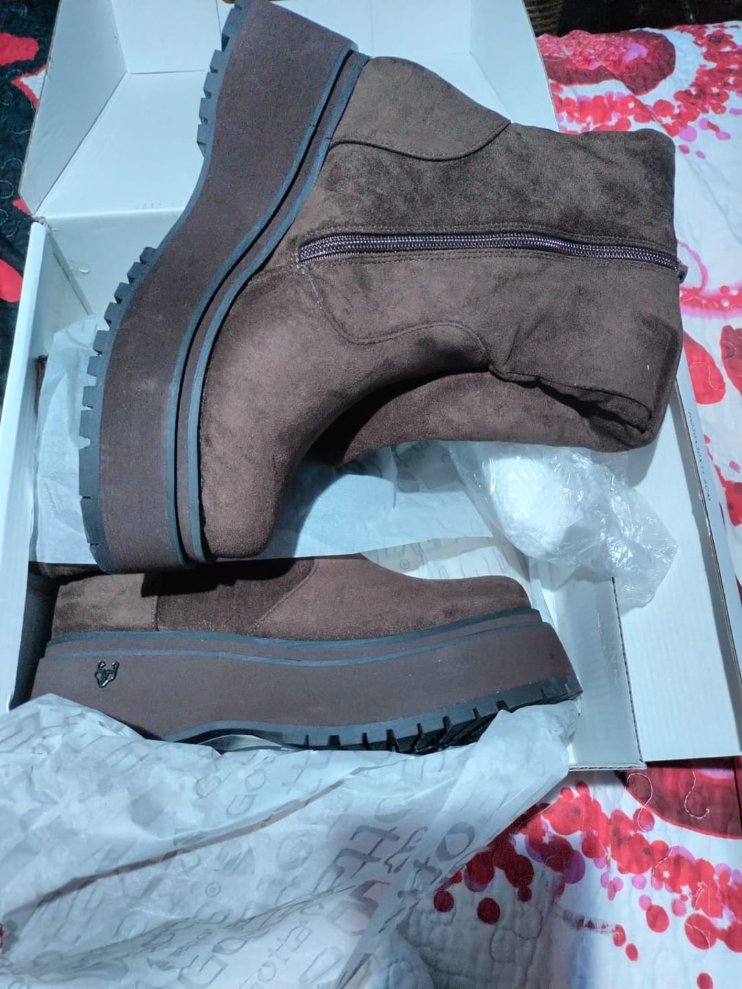Customer photo review of Bota Plataforma Café Mujer 1509202