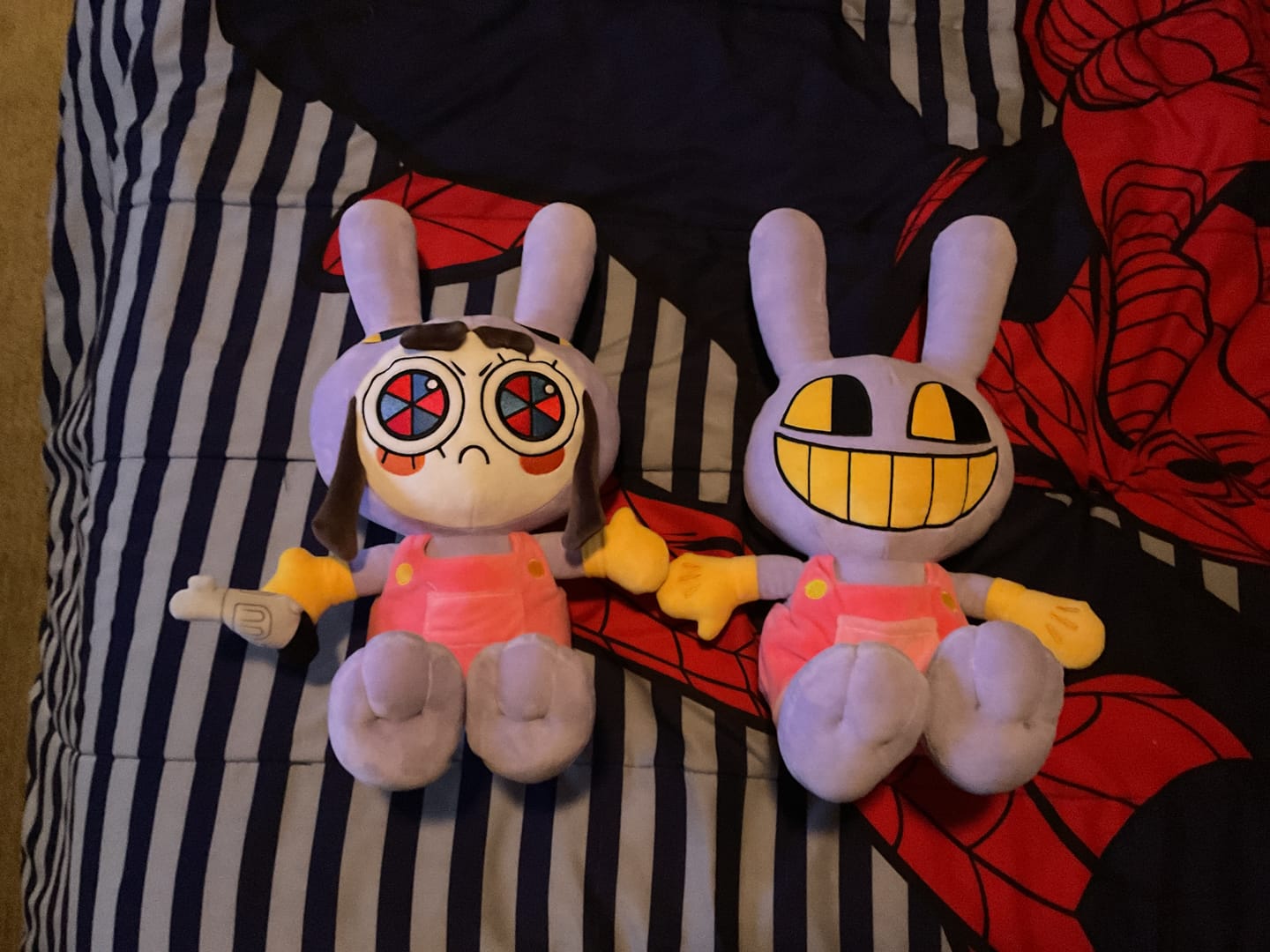 Customer photo review of Jax-Suit Pomni Plush