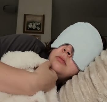 Customer photo review of Løna™ Deep Sleep Gewichtete Schlafmaske