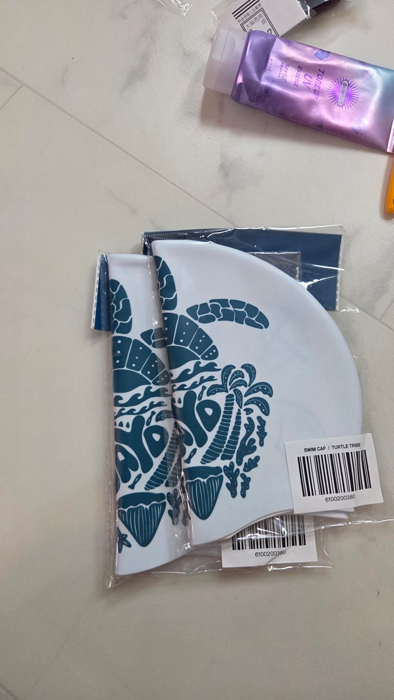 Customer photo review of JAYD Swim Cap - Turtle Tribe