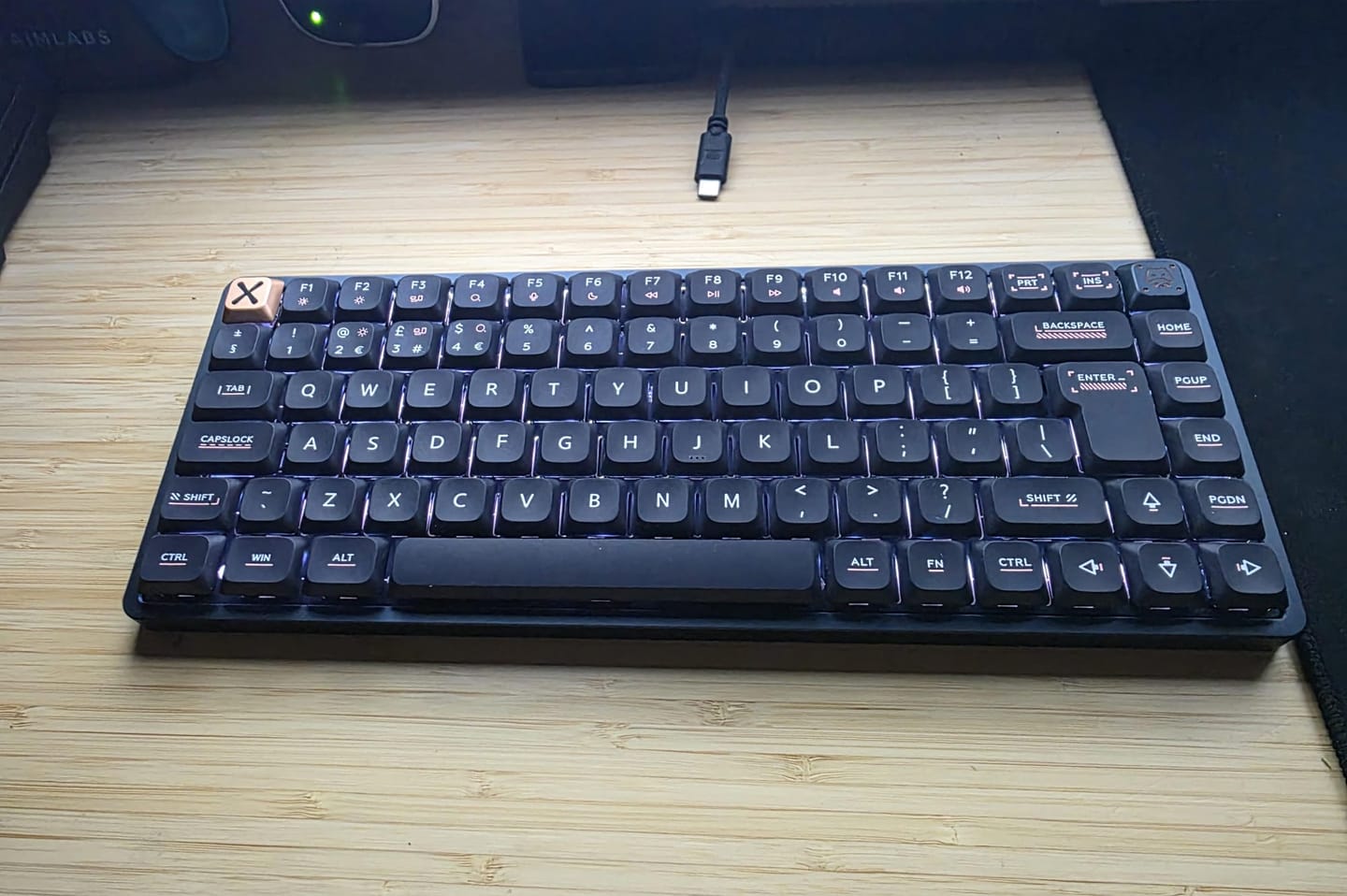 Customer photo review of IQUNIX Magi75/96 Aluminum Low Profile Mechanical Keyboard