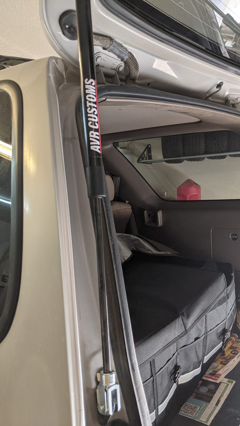 Customer photo review of 1996-2002 Toyota 4runner EZ Lift Rear Hatch Struts