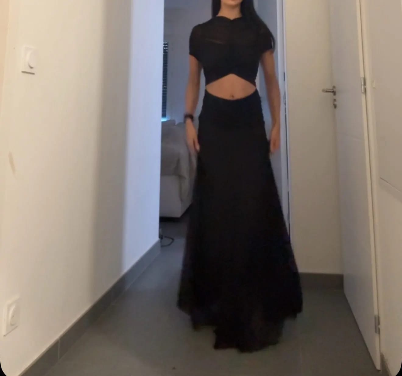 Customer photo review of Robe Manon – Robe longue moulante froncée à découpe taille