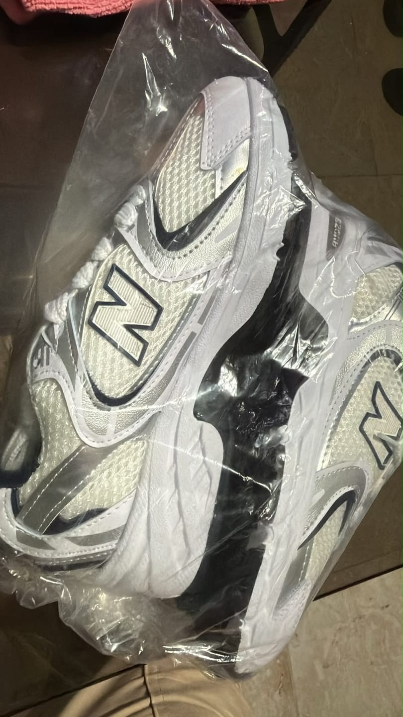 Customer photo review of NEW BALANCE 530