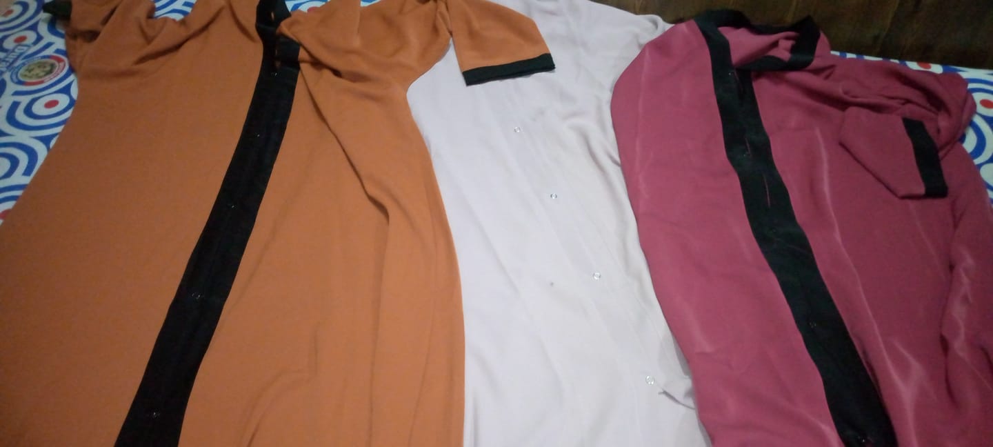 Customer photo review of Plain Abaya - Kahki
