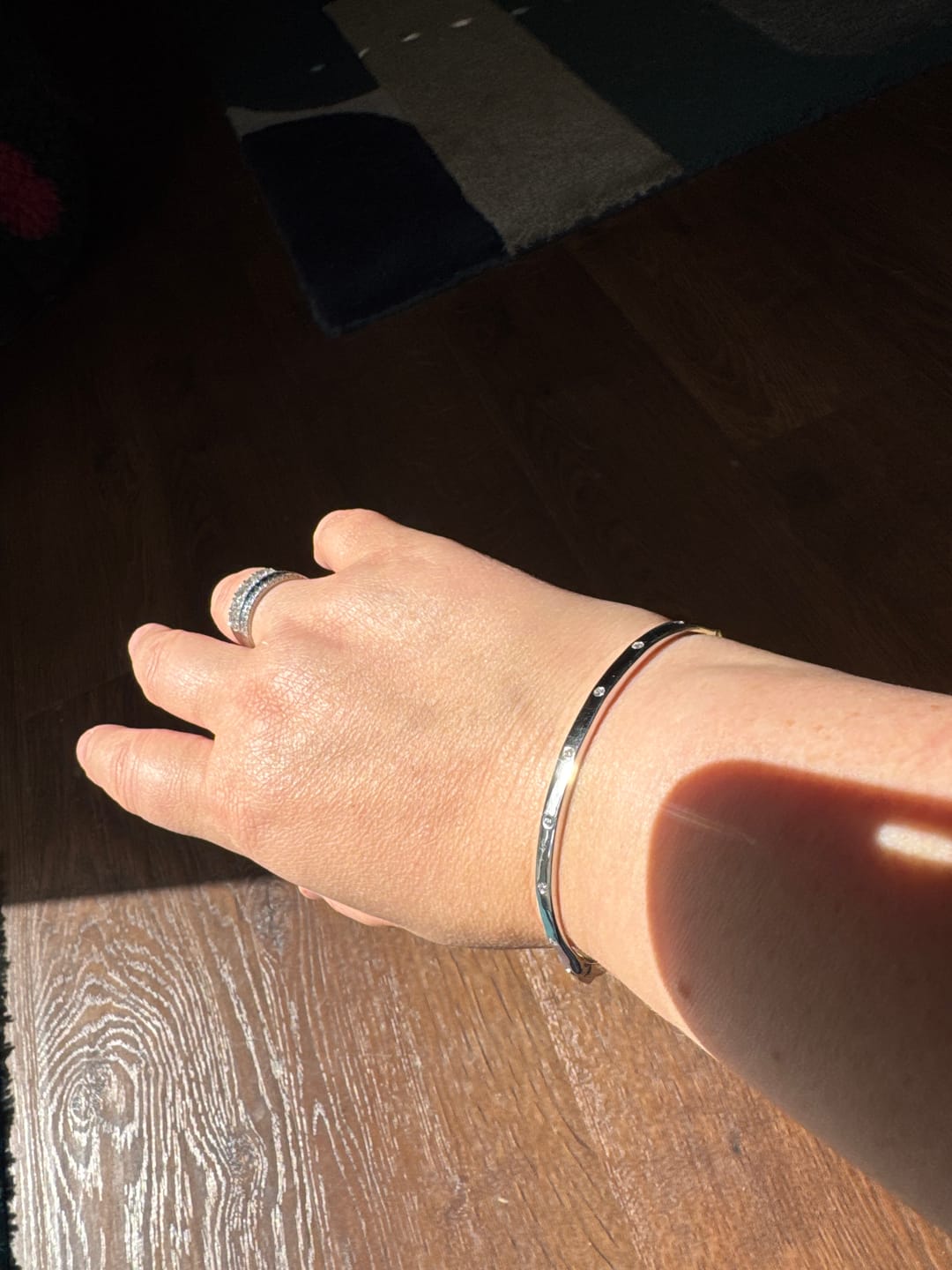Customer photo review of Versa Lab Grown Diamond Bangle