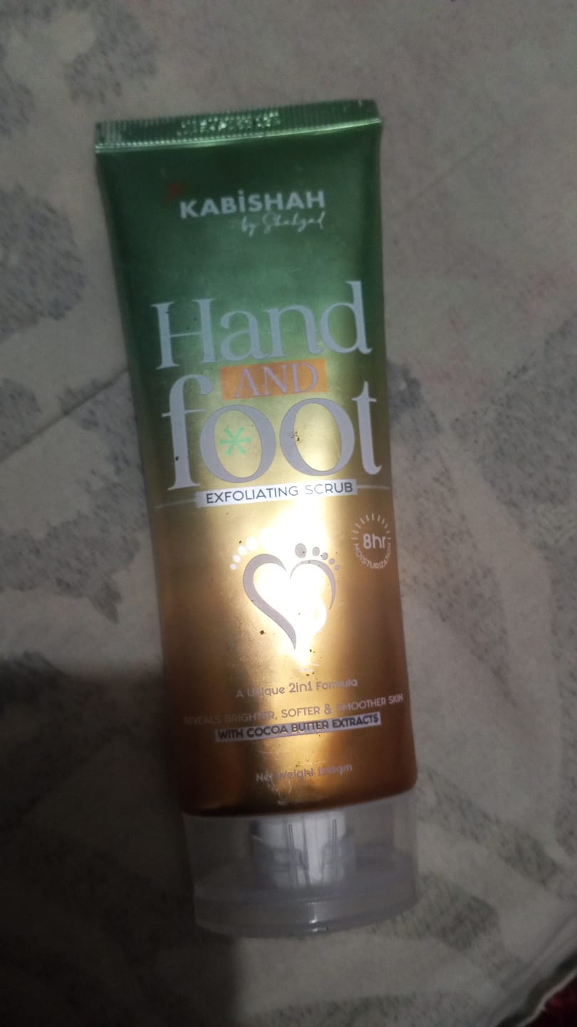 Customer photo review of LuminaBright Whitening Face Wash