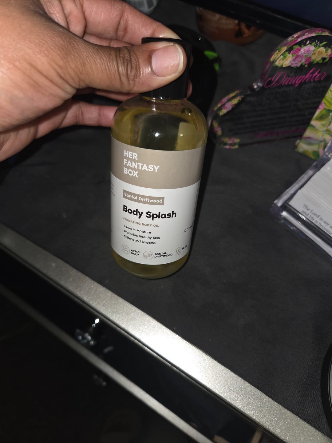 Customer photo review of Body Splash - Skin Smoothing Body Oil (Santal Driftwood) LUXURY SCENT