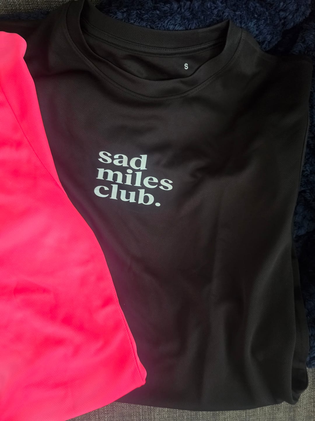 Customer photo review of Basic Men’s/Unisex Activewear T-Shirt