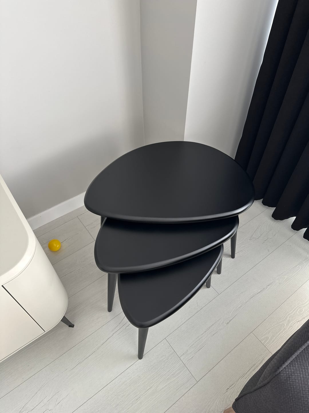 Customer photo review of Ahşap Zigon Sehpa Takımı - Mat Siyah 3'lü Set