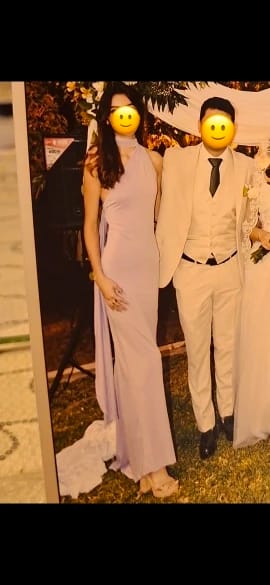 Customer photo review of Robe Lina – Robe longue asymétrique une épaule et dos nu