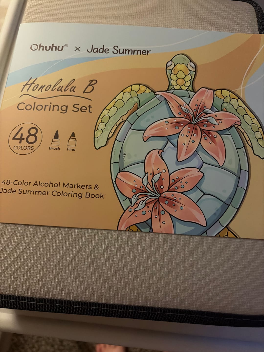 Customer photo review of Ohuhu x Jade Summer Alcohol Markers & Coloring Book Set, 47 Colors + 1 Colorless Blender, Honolulu B, Brush & Fine Dual Tips