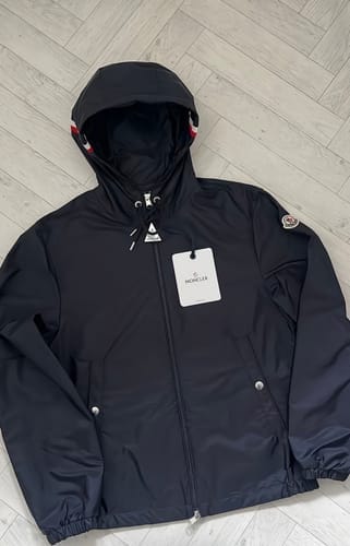 Customer photo review of Comme Des Garçons Hoodie - Black