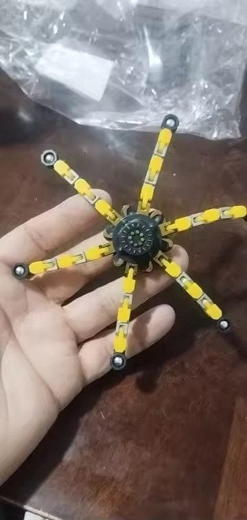 Customer photo review of Verwandlungs Fidget Spinner Kinderspielzeug | Sensorisch Stressabbau Formwandler Konzentration