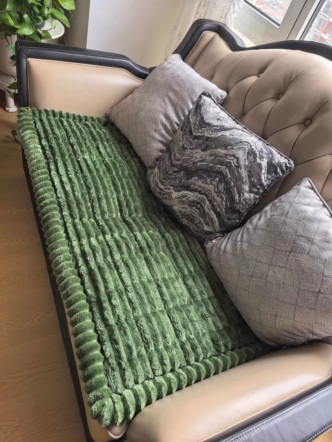 Customer photo review of CozyShield™ Waterproof Flannel Sofa Mat
