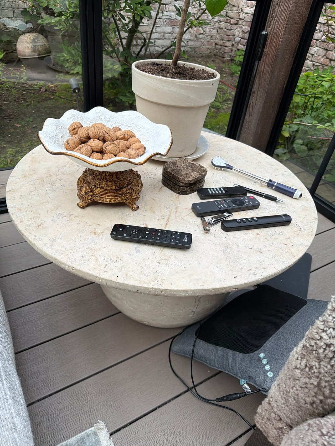 Customer photo review of Calda Coffe Table