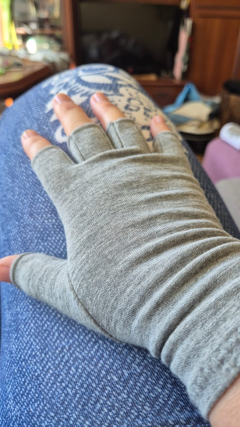 Customer photo review of Bambuko Kompresinės Pirštinės