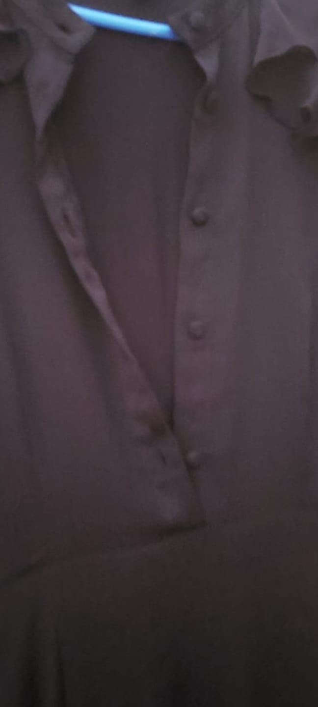 Customer photo review of Robe Noir Élégance