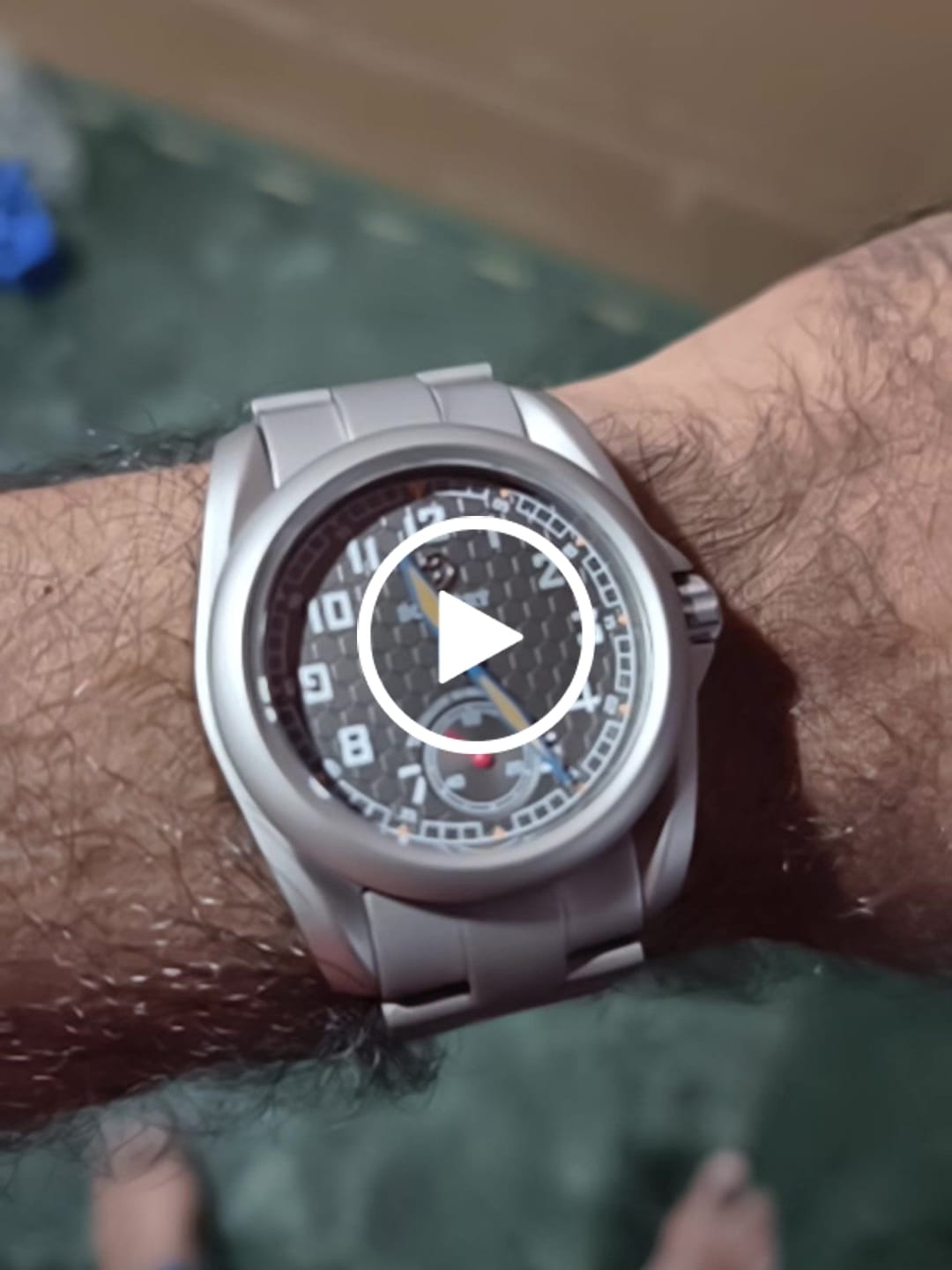 Customer video review of VOYAGER S72 – 72-Hour Power Reserve Titanium Automatic Field Watch, 100M Water Resistant | Grey/Bracelet
