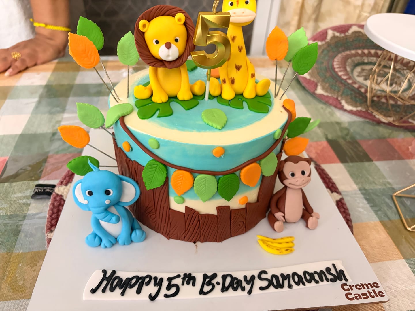 Customer photo review of Jungle Safari Animals Birthday Cake