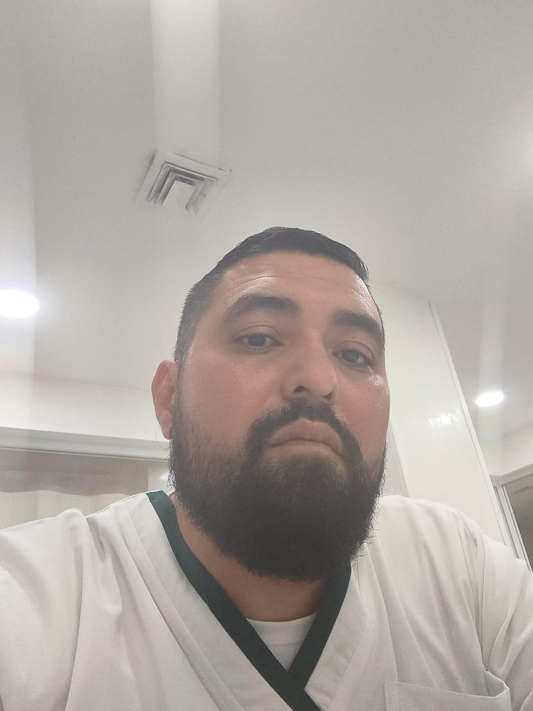 Customer photo review of 2 Aceites + 1 Shampoo Para Barba · Paquete 3 Piezas
