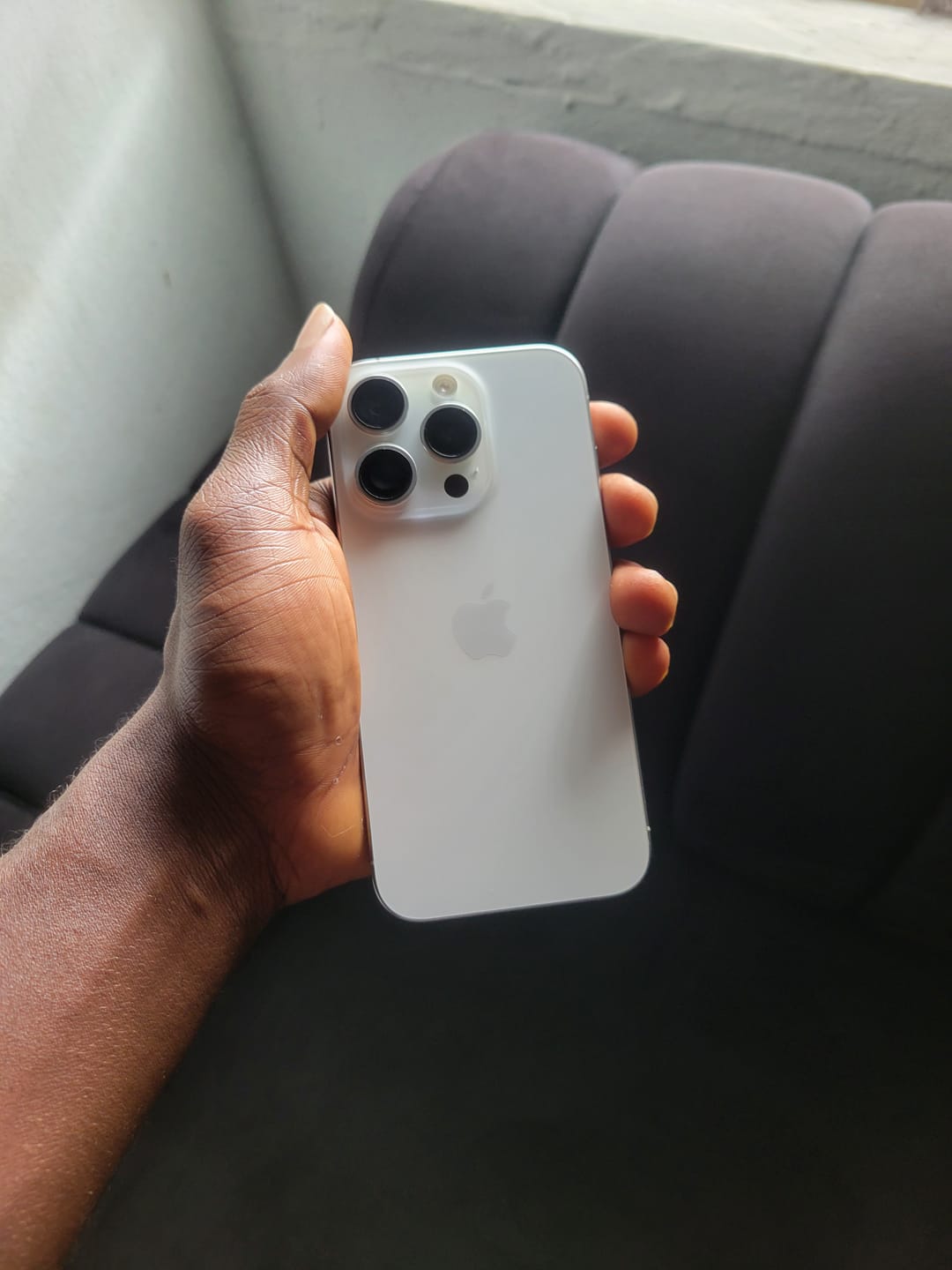 Customer photo review of Apple iPhone 15 Pro - Used