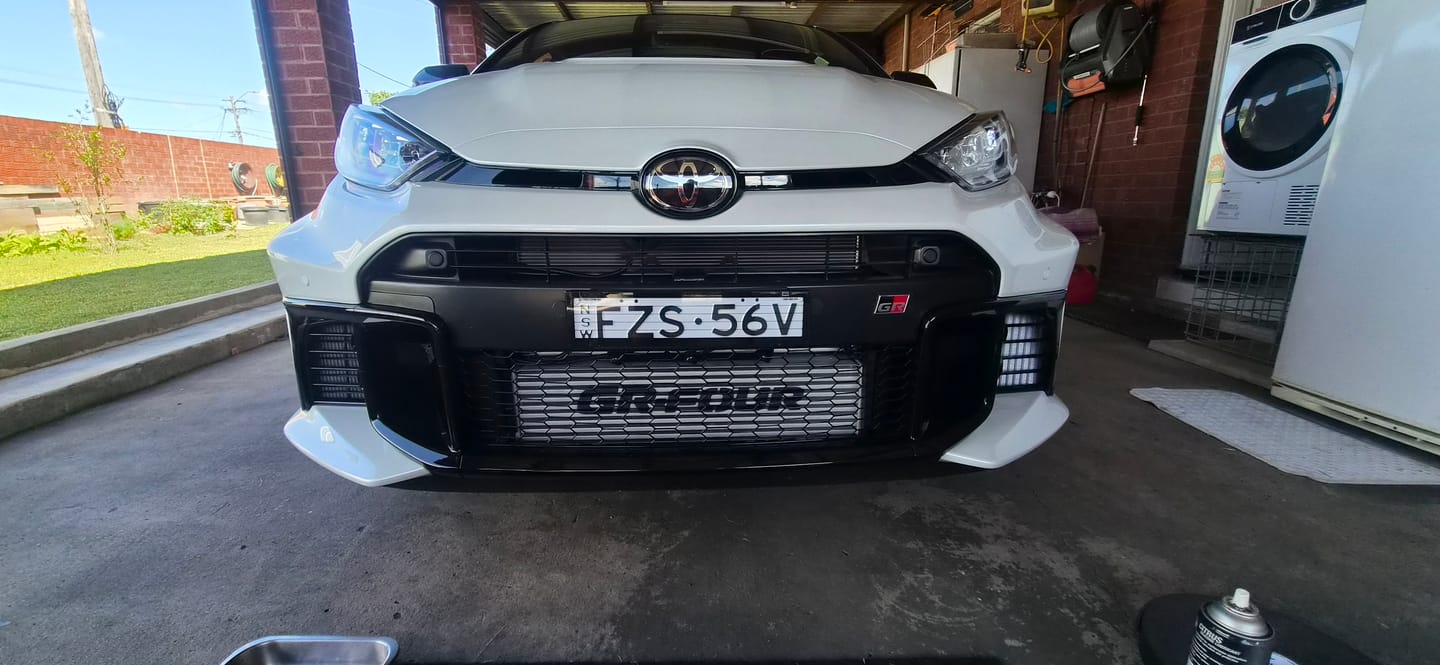 Customer photo review of [NSW] Front SL1 Slimline - 372mm (w) x 84mm - Number Plate Bracket
