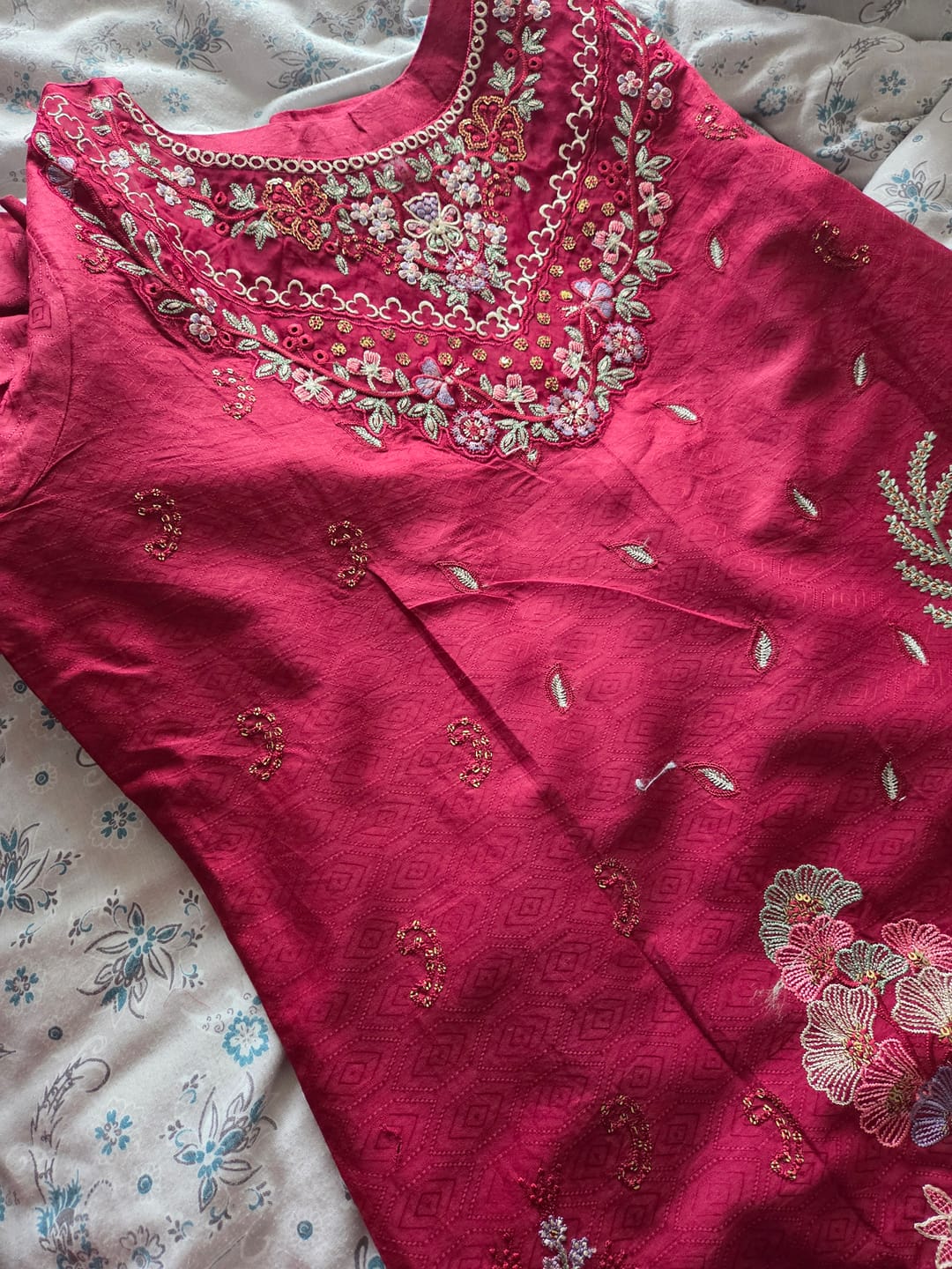 Customer photo review of 3Pc Embroidered viscose Stitched With Chiffon Duptta