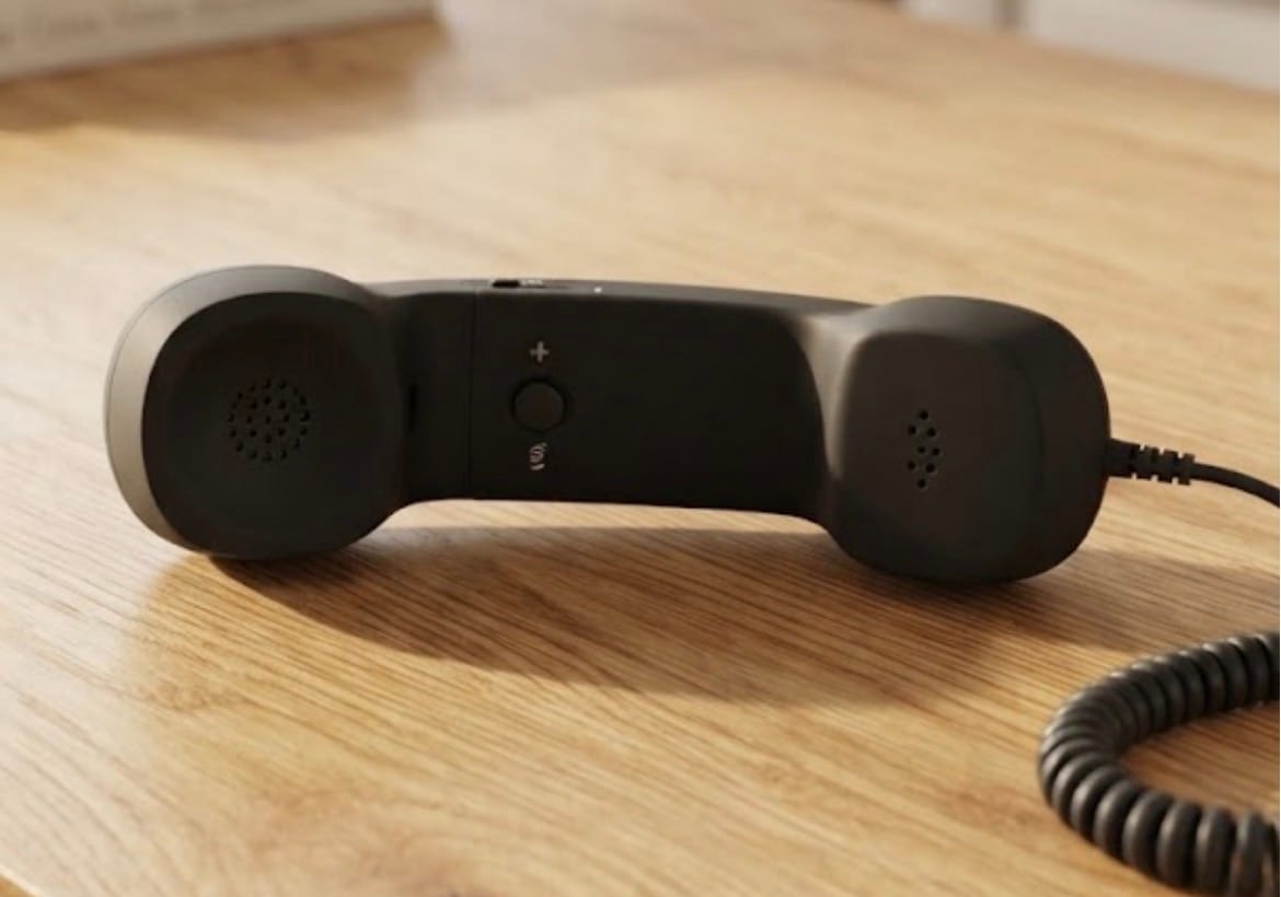 Customer photo review of RetroTalk™ - Auricular Clásico Vintage