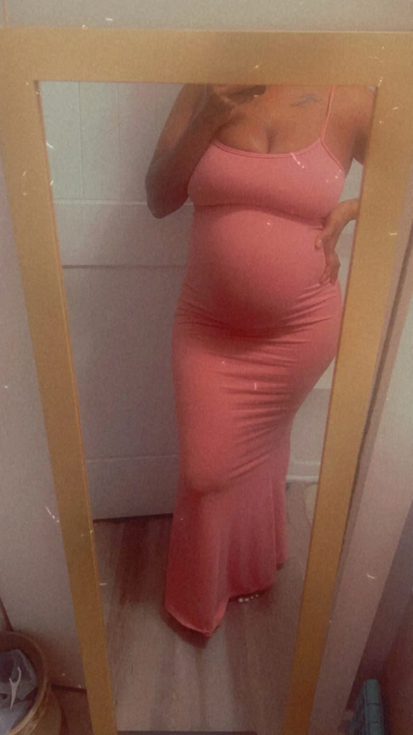 Customer photo review of Robe Anaïs – Robe longue moulante à fines bretelles