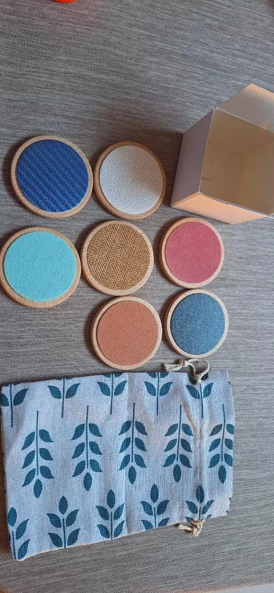 Customer photo review of Montessori Tastscheiben Sensorikspielzeug | Textur Matching Taktiles Lernspielzeug Kleinkind