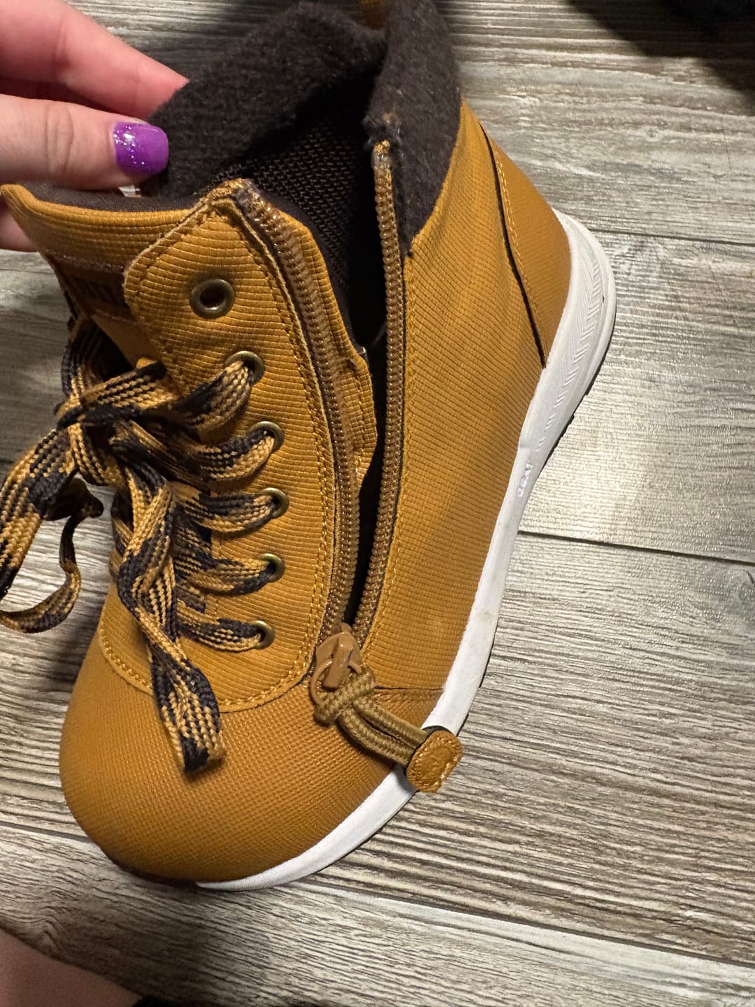 Customer photo review of Black BILLY Mountain Goat Dual Zipper Boots