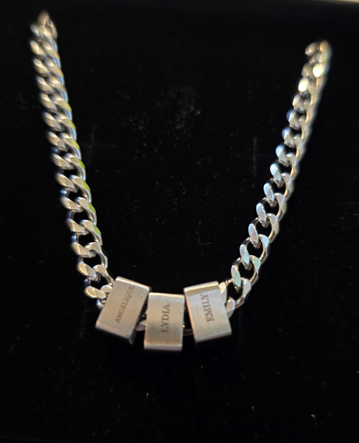 Customer photo review of 5mm Legacy Chain