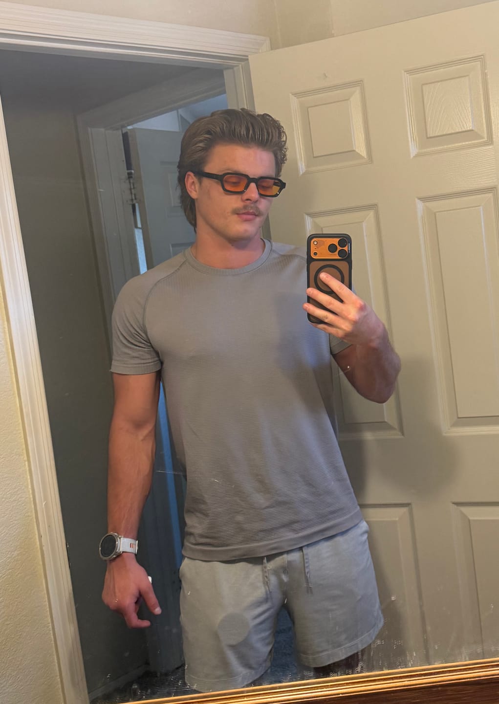 Customer photo review of AFTERS blue light blockers