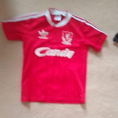 Customer photo review of Liverpool 1988-1989 Home (Very Good Condition) - Size M