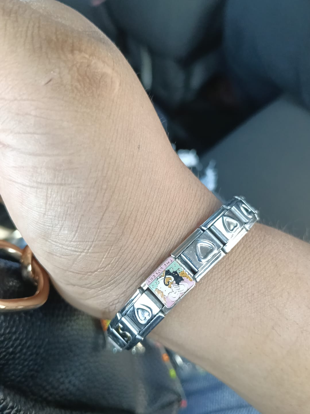 Customer photo review of Charm Gatos