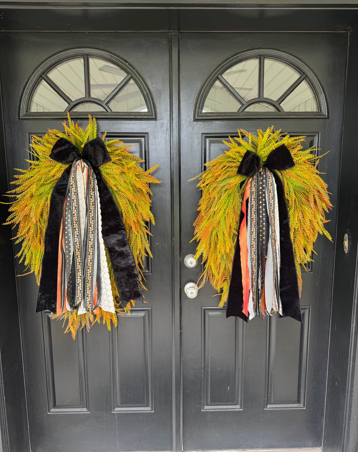 Customer photo review of Midnight Harvest Wreath Ribbon