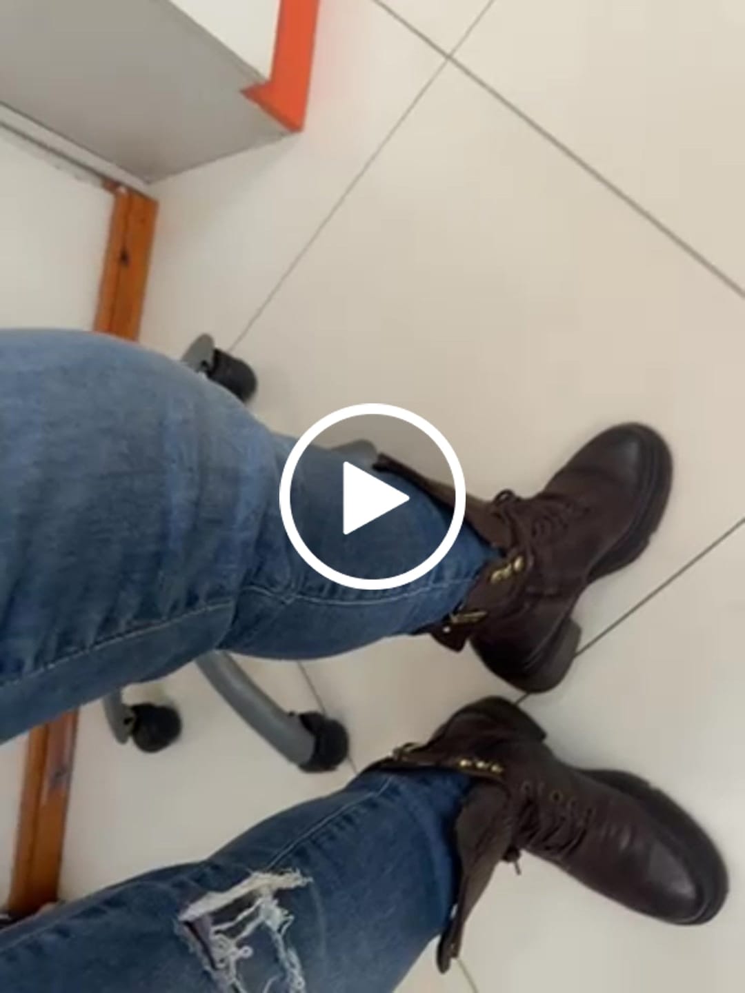 Customer video review of BOTIN EASY EBANO