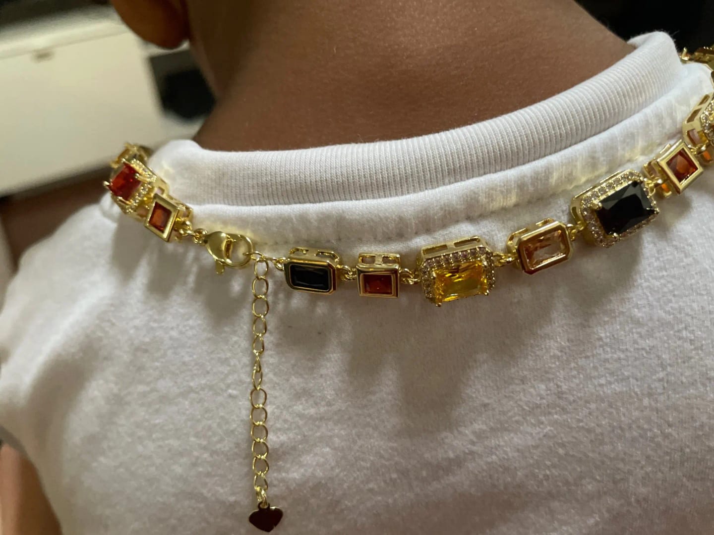 Customer photo review of Collier de pierres précieuses (or)
