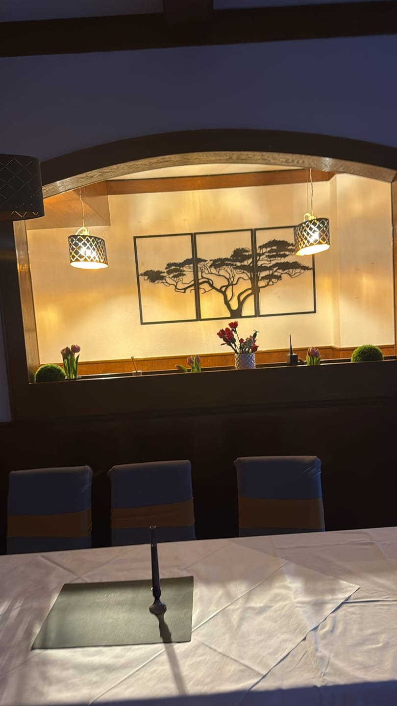 Customer photo review of Décoration murale en métal noir - Arbre de vie Africain