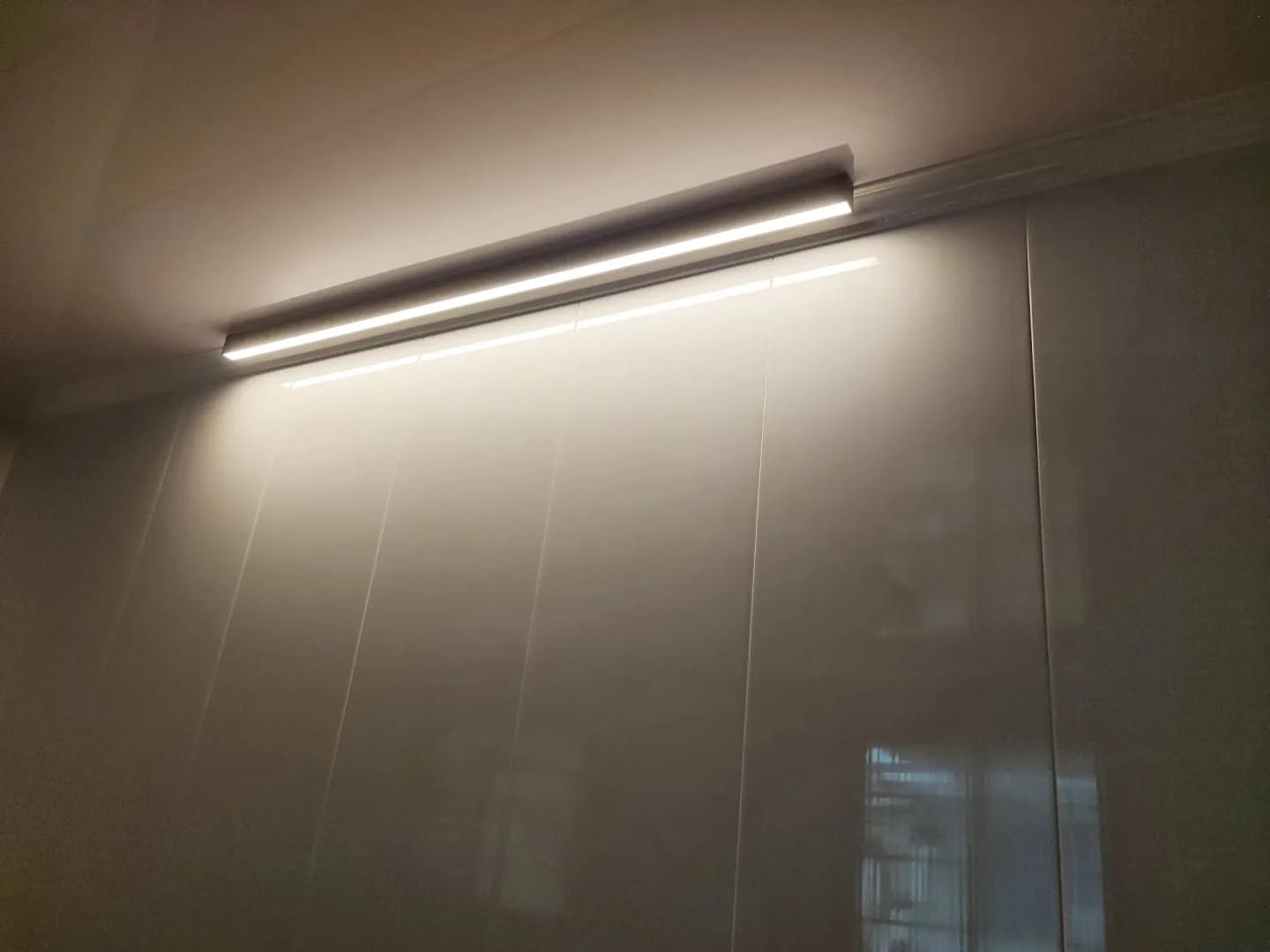 Customer photo review of Linear Ceiling Light for Kitchen Island, 60 to 200 cm LED